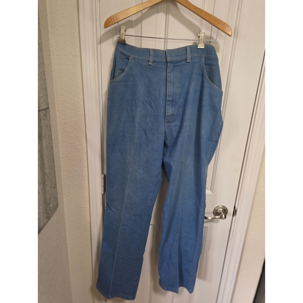 Wrangler 85498LB Bright Blue Hero 40x32 Denim Jeans Measure 38x 31 Made in USA